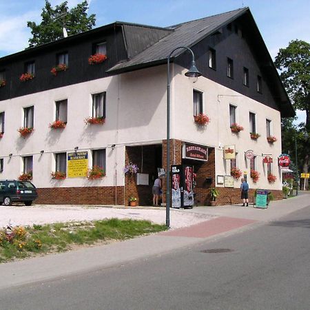 Hotel Anna 하라포프 외부 사진