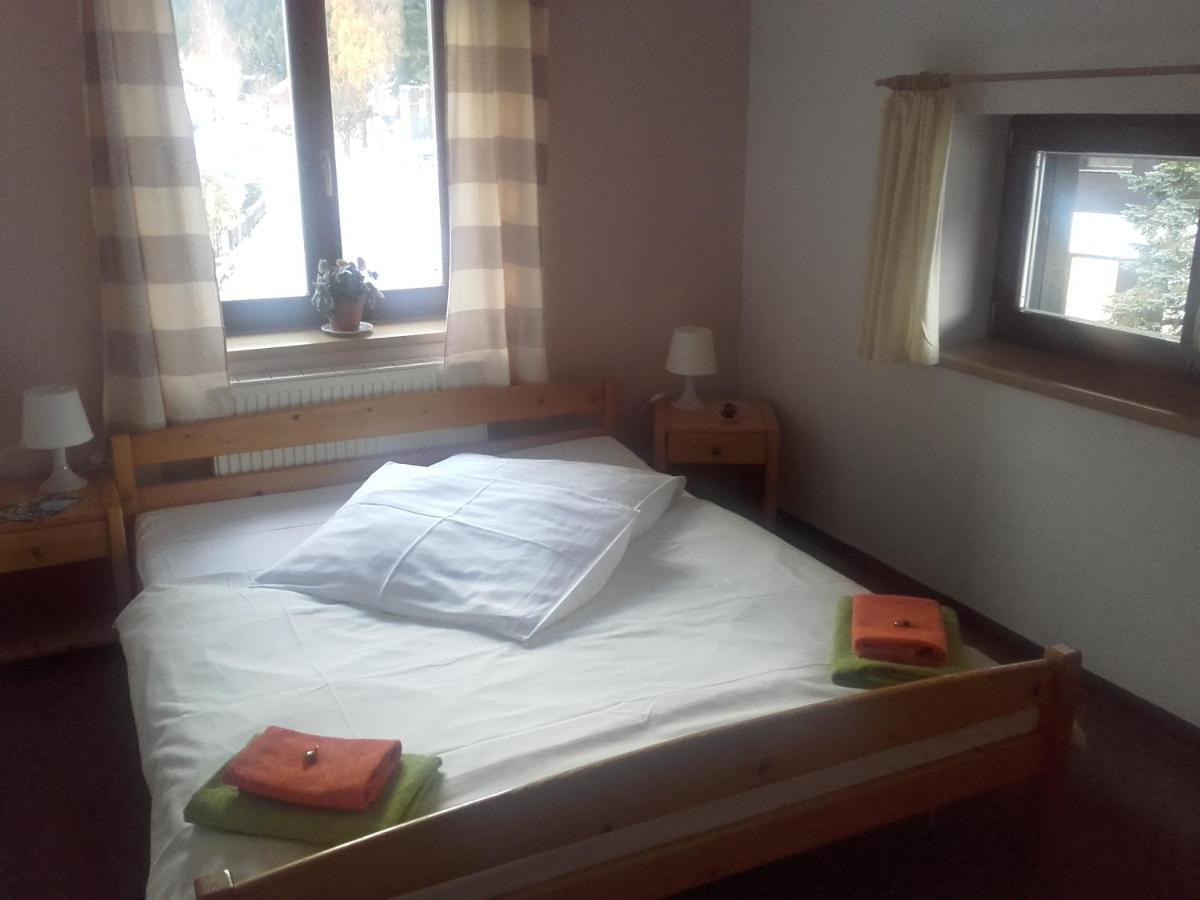 Hotel Anna 하라포프 외부 사진