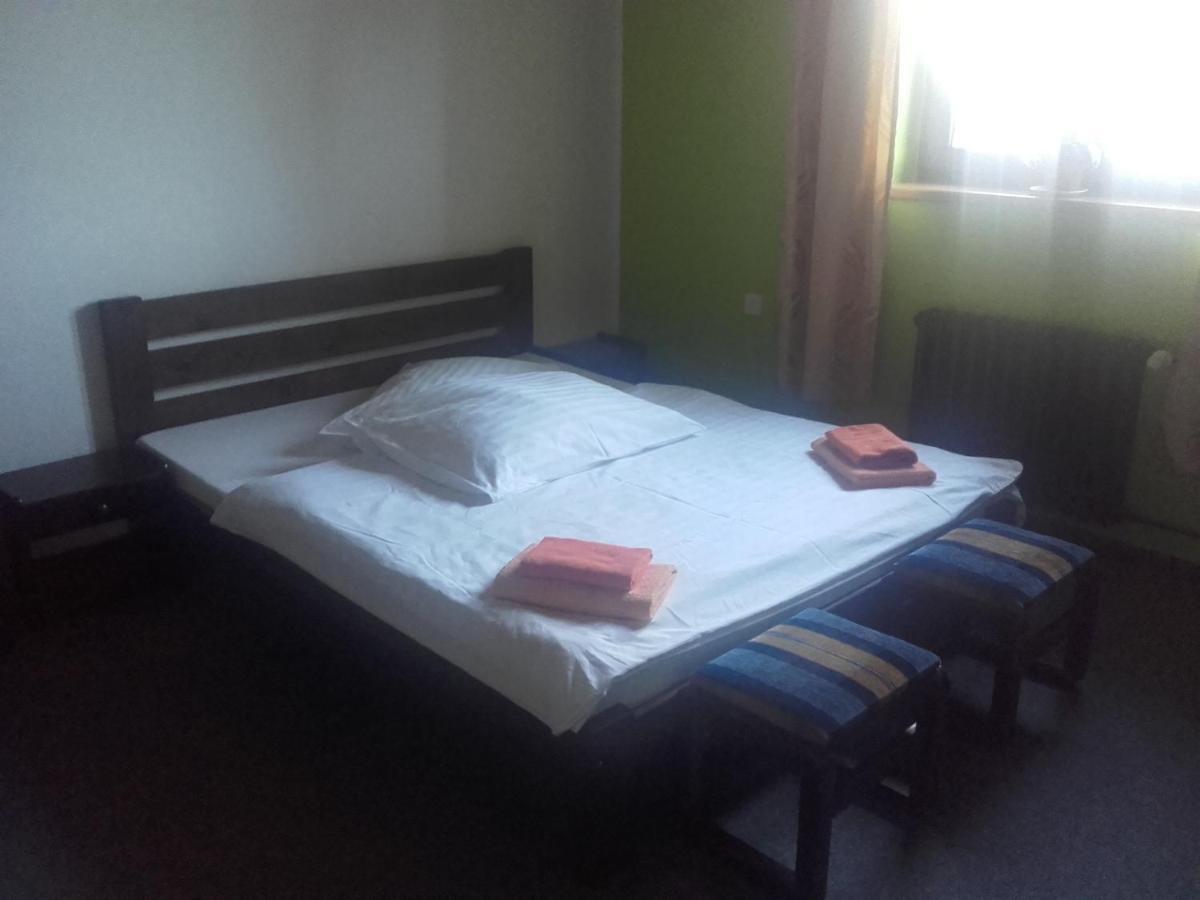 Hotel Anna 하라포프 외부 사진