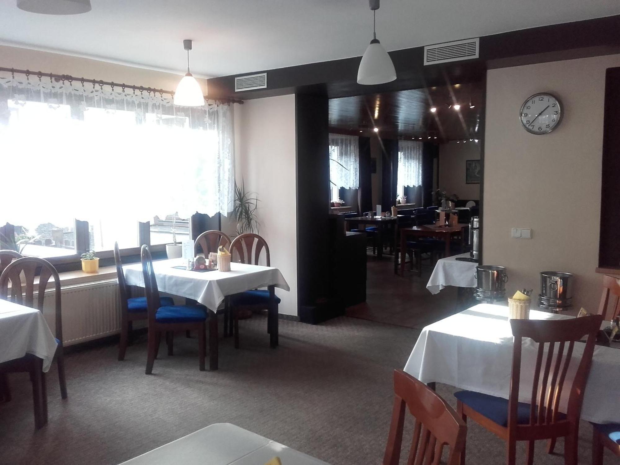 Hotel Anna 하라포프 외부 사진